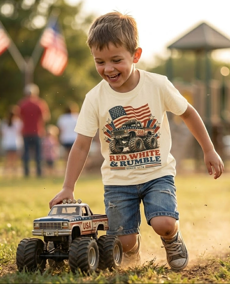RED WHITE RUMBLE TEE